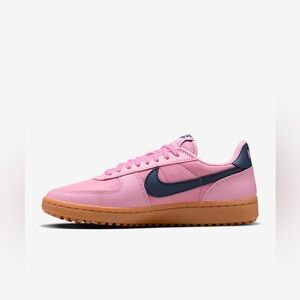 Nike field general sneakers